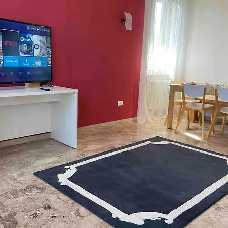 Appartement Tiramisu, A Cozy 2-bdrm Apt Treviso